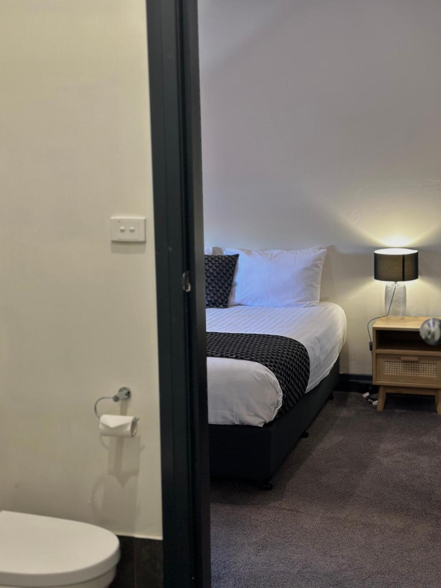 Romano'S Hotel & Suites 와가와가 외부 사진