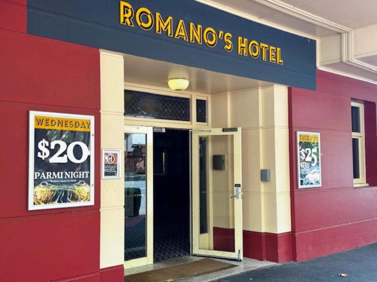 Romano'S Hotel & Suites 와가와가 외부 사진